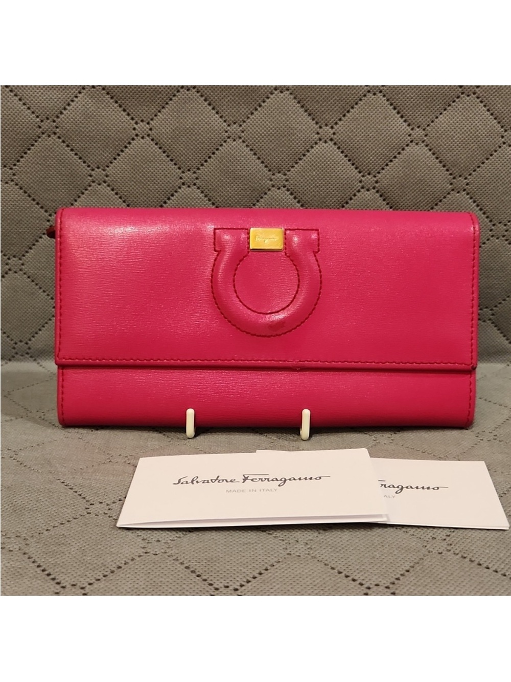 Salvatore Ferragamo Large Size Wallet-, Pink .
